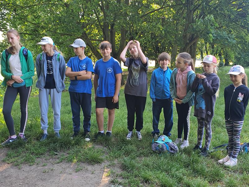 Uczniowie na warsztatach Nordic Walking